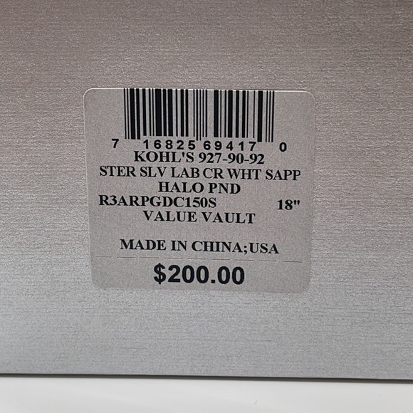 White Sapphires Pendant Necklace - Picture 12 of 12